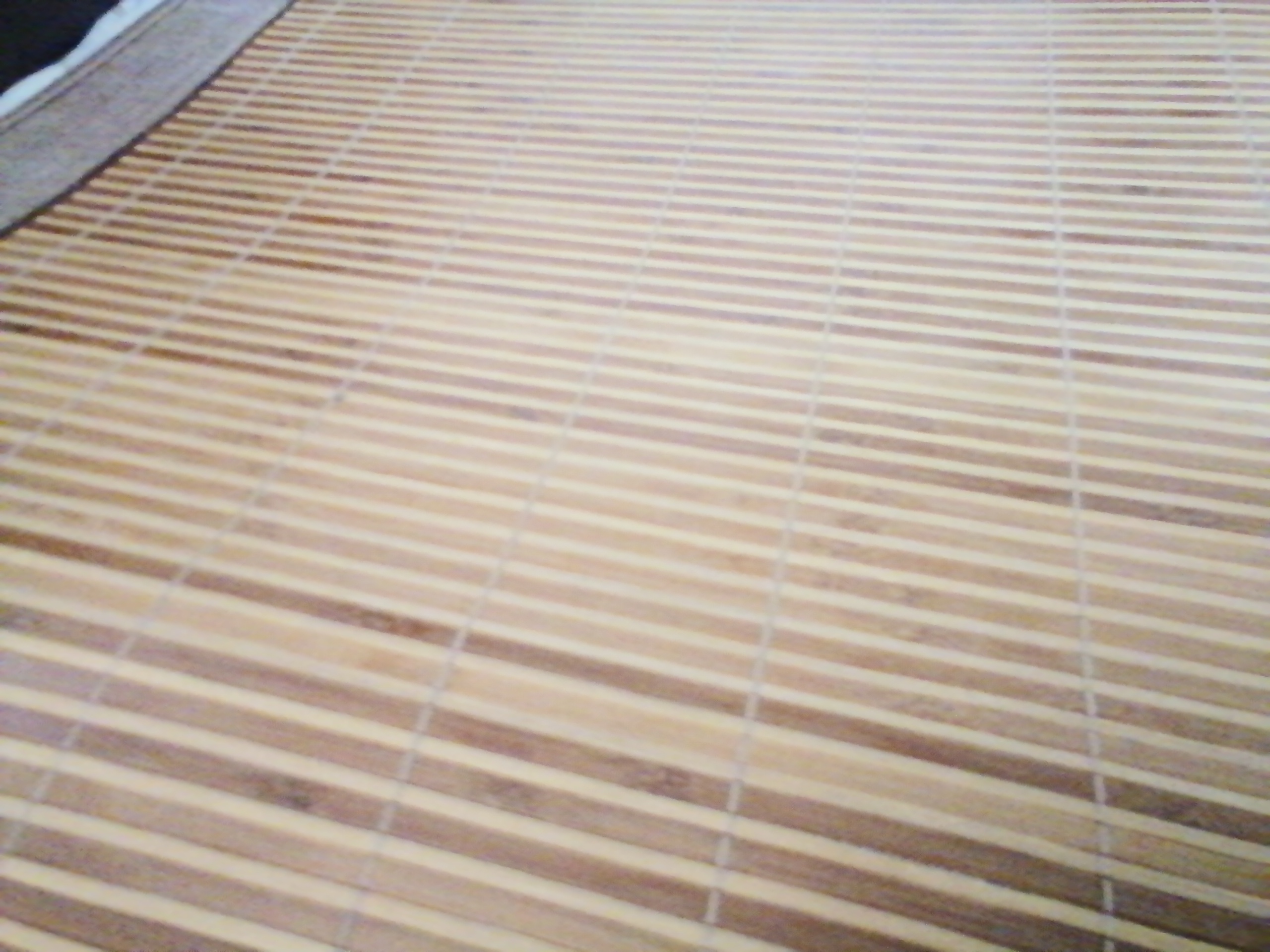 床铺用来睡觉。